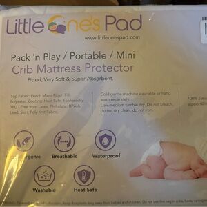 Pack and play mattress protector